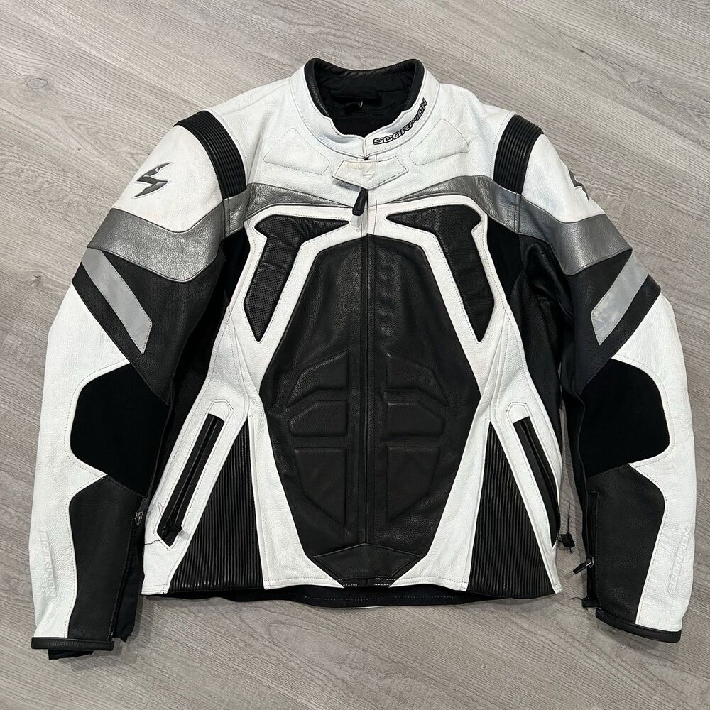 Scorpion Men’s Armored Leather Motorcycle Jacket Size S Exo Skeleton Protection
